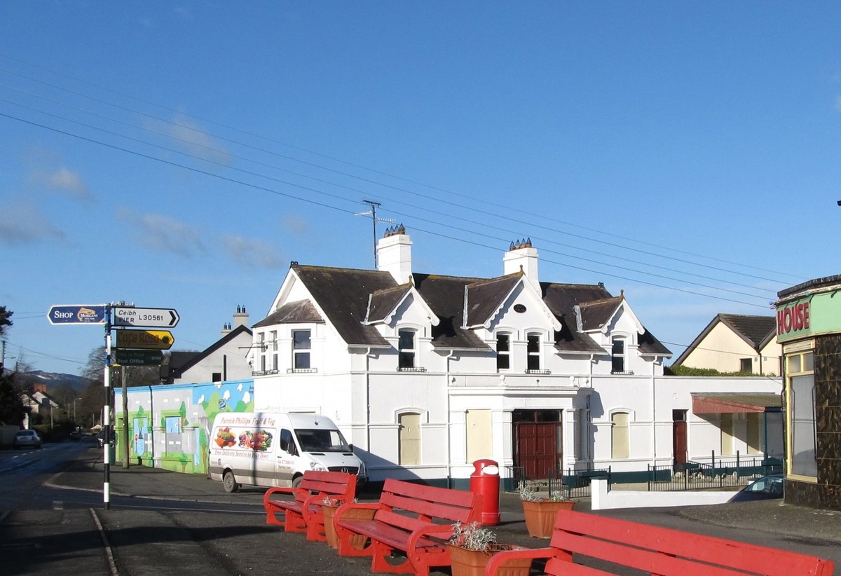Title: The Boarded up Dublin House at Omeath Crossroads. Description: The disused Dublin House Bar was badly damaged by fire in August 2009. Six units from the Carlingford, Dundalk and Drogheda Fire Stations were deployed and the road through the village had to be closed. The extension on the Newry side of the building was completely destroyed. Link The main building has been refurbished in the past two years.. Copyright: Eric Jones. License: cc-by-sa/2.0. Source: https://www.geograph.ie/photo/4338575