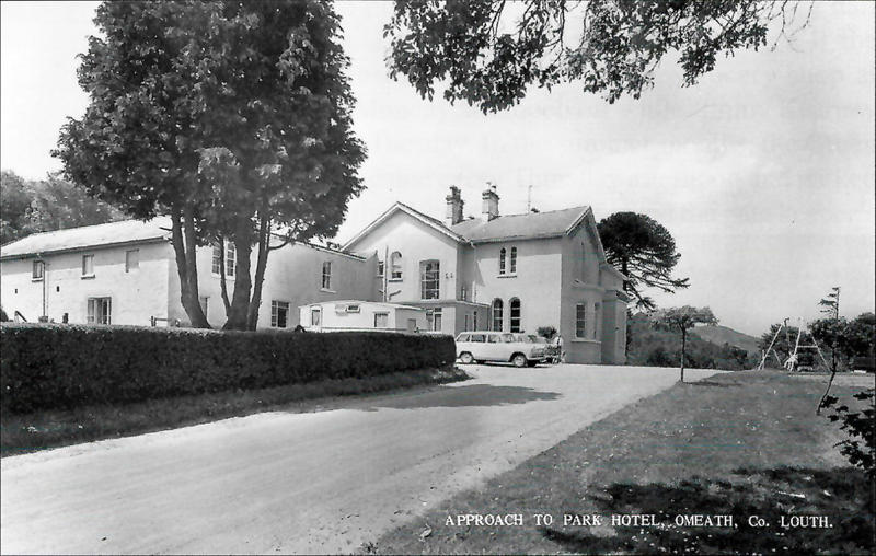 Description: Approach from South Avenu 1959. Source: Omeath - A look at the past - Volume 3